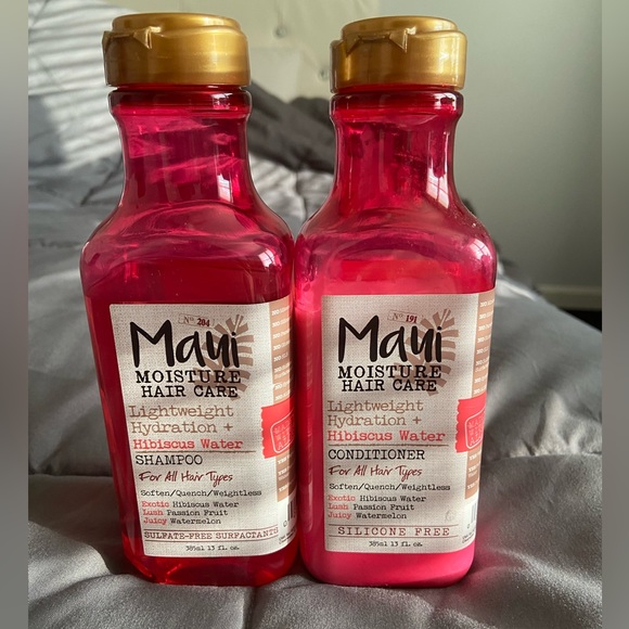Maui Moisture Lightweight Hydration Shampoo and Conditioner - Picture 2 of 6